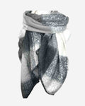 Warmer Schal mit Karo Muster
