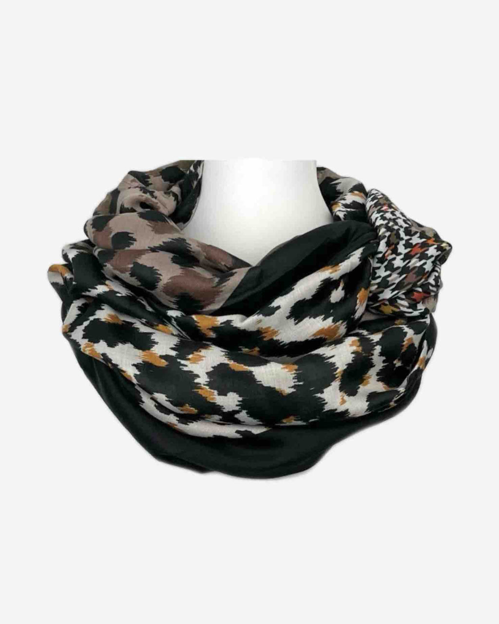 Damen Loop Schal mit Leo-Print – wärmend & weich