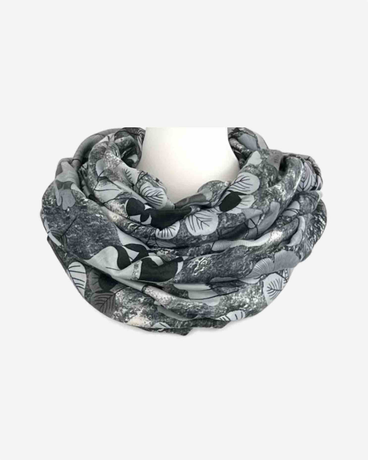 Damen Loop Schal mit Blätter-Muster – weich & angenehm wärmend