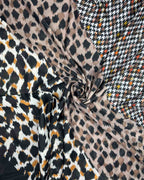 Damen Loop Schal mit Leo-Print – wärmend & weich