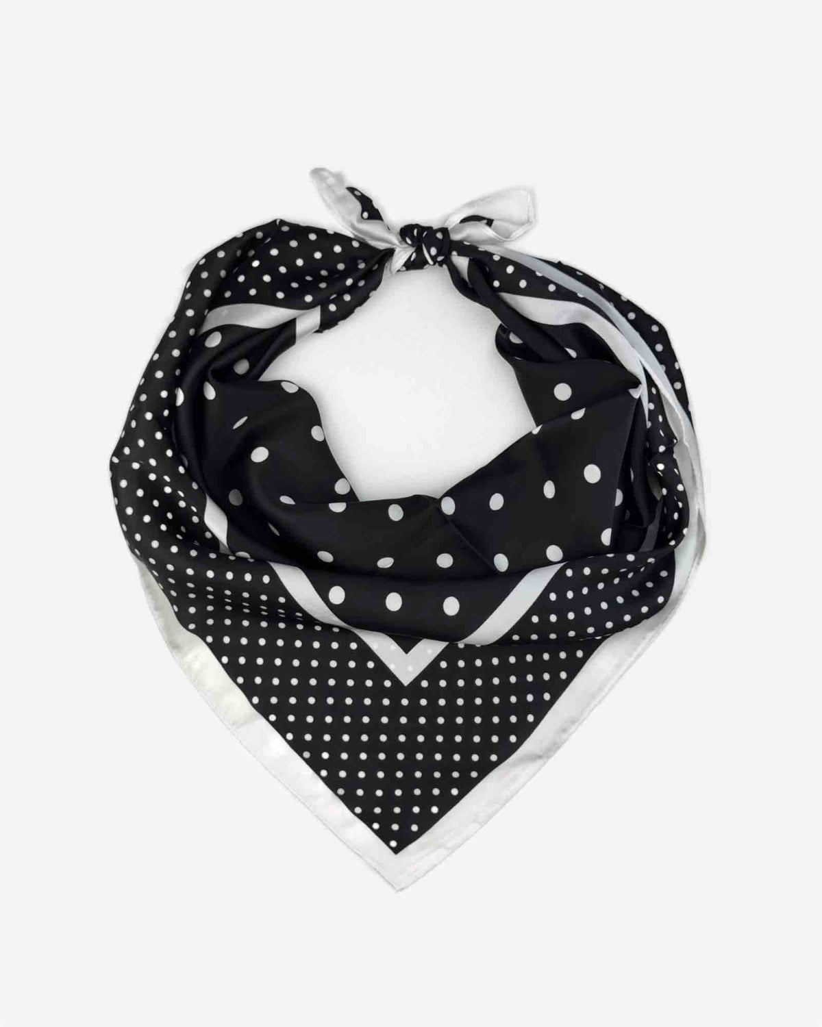 Nickituch Damen Halstuch mit mit Punkten – elegant & vielseitig