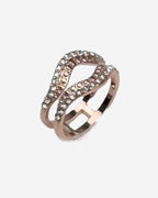 Eleganter Schalring aus Metall mit Glitzersteinen